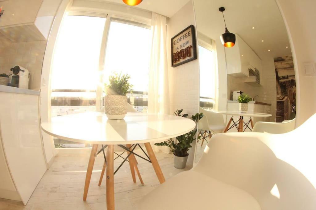 - New Nordic Style & Sunny Appartement